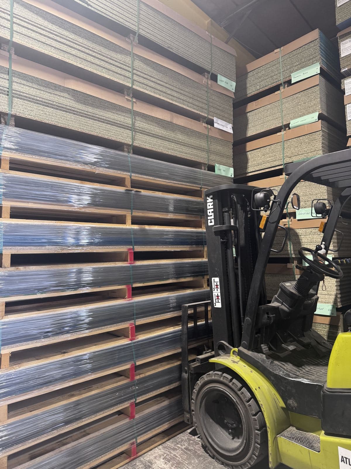 Compact Laminate